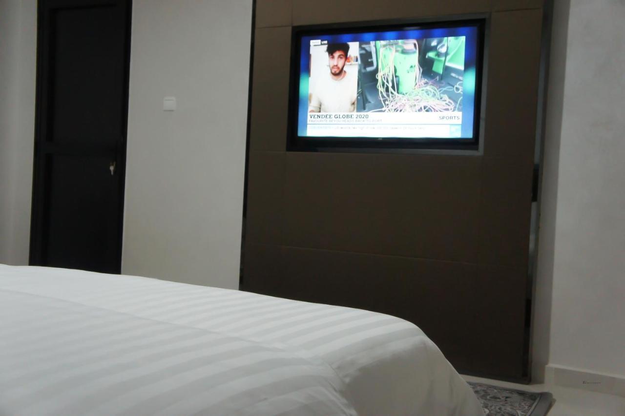 Valencia Hotel & Appartements Nawazibu Zewnętrze zdjęcie