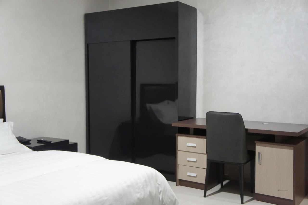 Valencia Hotel & Appartements Nawazibu Zewnętrze zdjęcie