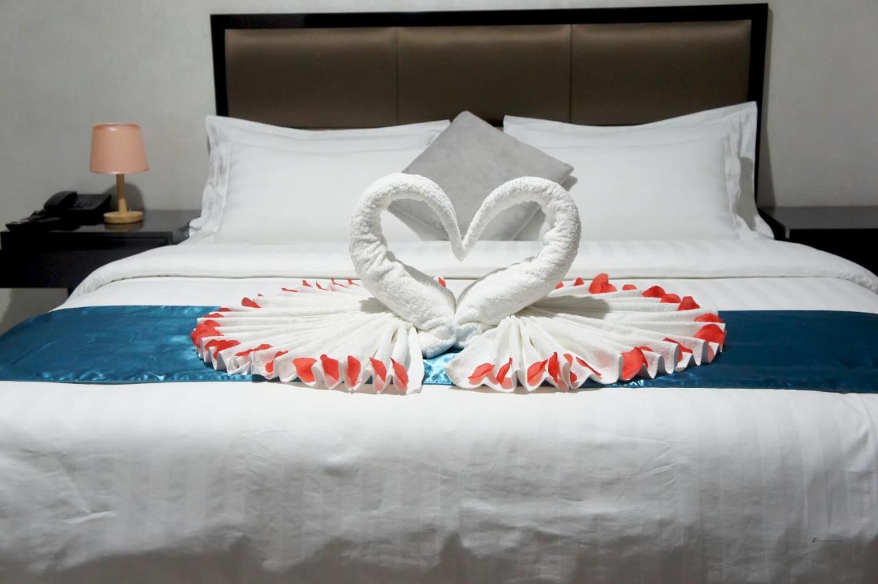 Valencia Hotel & Appartements Nawazibu Zewnętrze zdjęcie