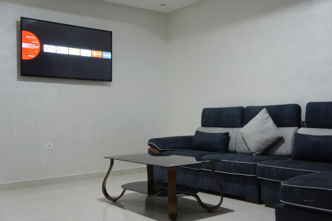 Valencia Hotel & Appartements Nawazibu Zewnętrze zdjęcie