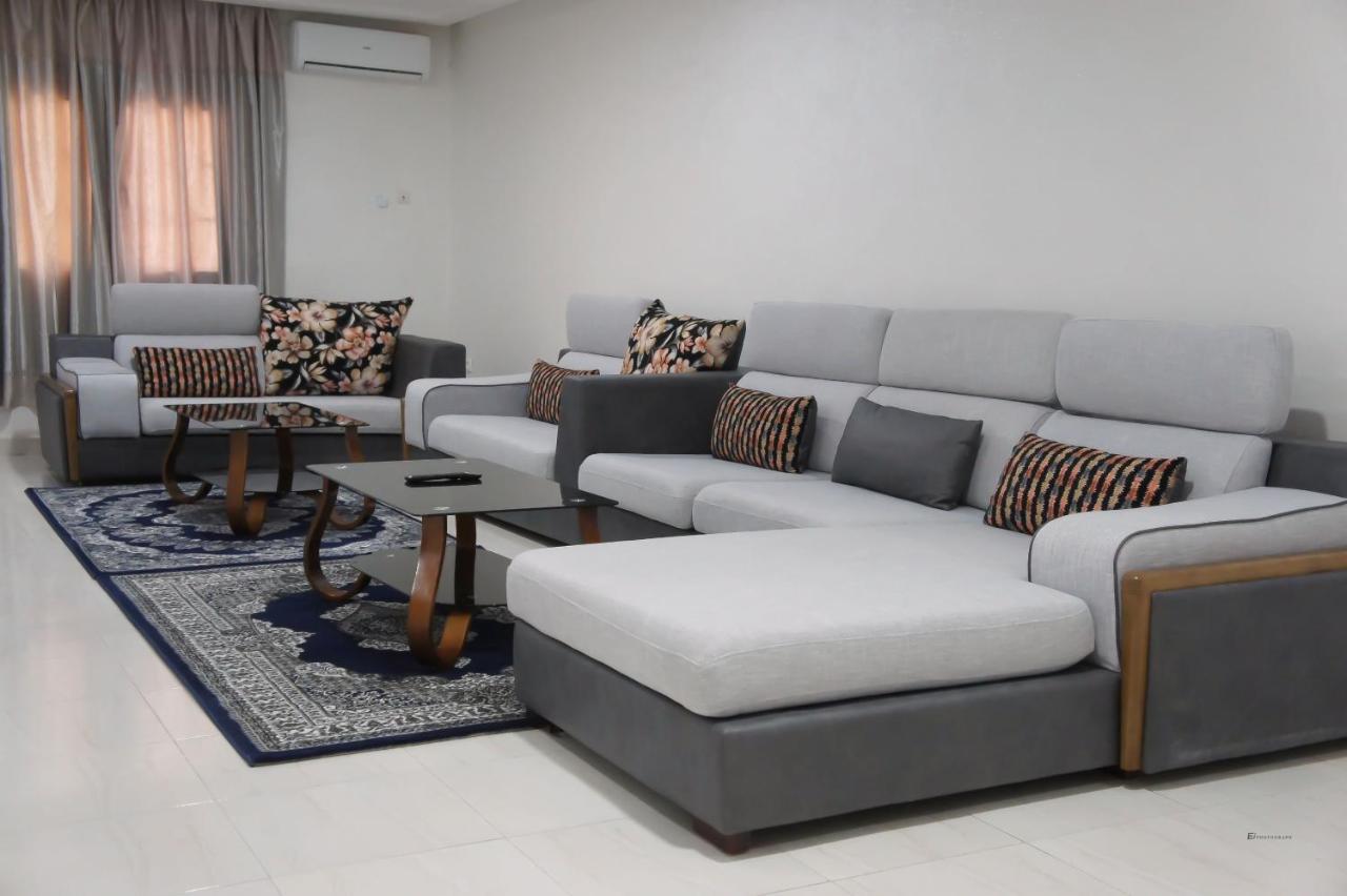 Valencia Hotel & Appartements Nawazibu Zewnętrze zdjęcie